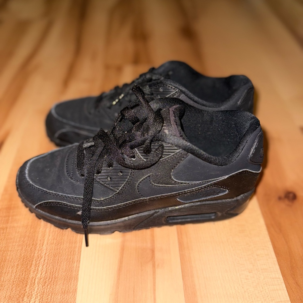Nike Black Athletic Shoes